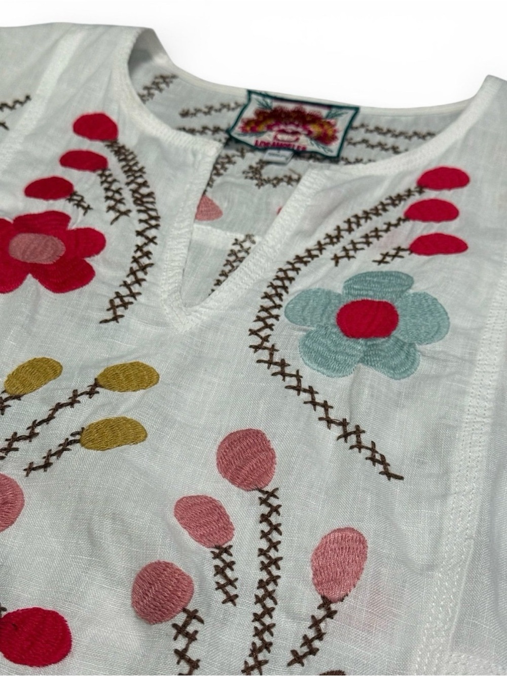 Johnny Was Linen Top - Picture 6 of 7